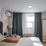 شقة The Chic Retreat بوخارست